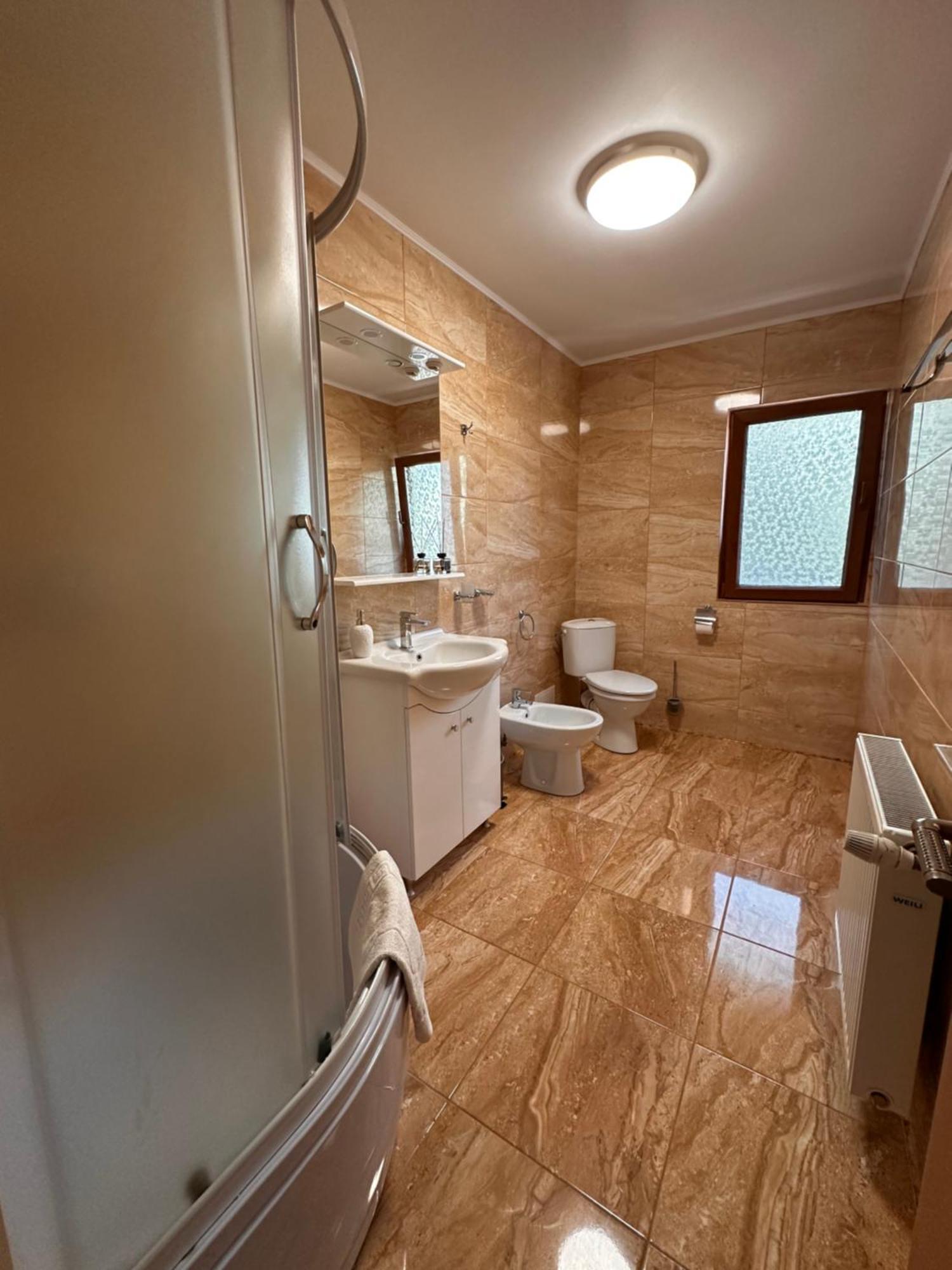 Casa Carp Calarasi Hotel Luaran gambar